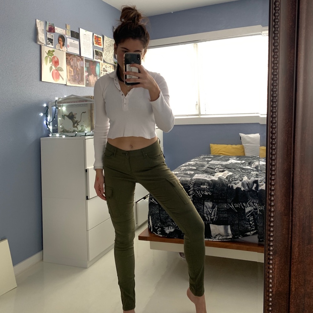 army green cargo pants!!